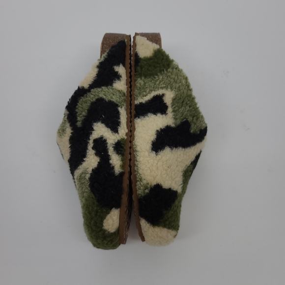 Steve Madden Vesa Camo Fux Shearling Mule Slides - Picture 5 of 8